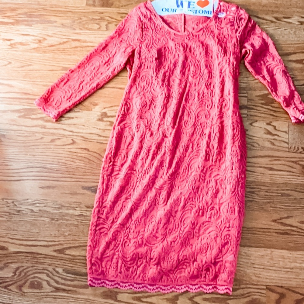 Jessica Simpson pink lace maternity dress